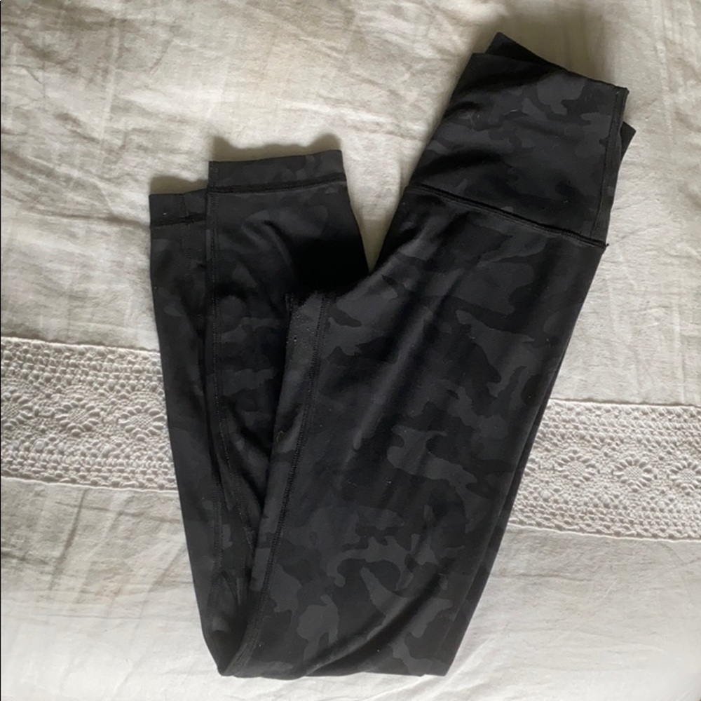 Lulu Lemon Camo Aligns - Size 2